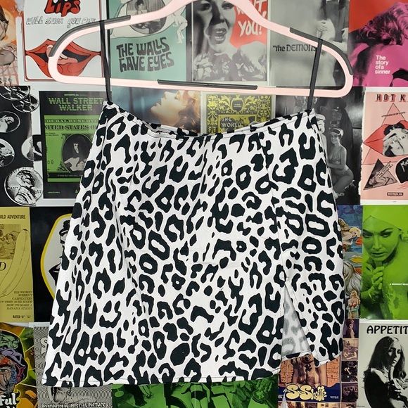 NWT Motel Skirt Size: M Animal Print - Picture 1 of 6